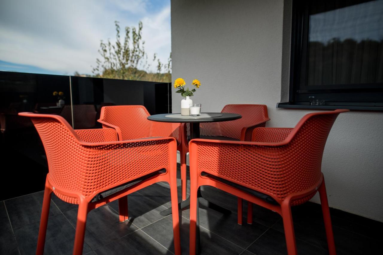 Apartments Dora Свети-Мартин-на-Мору Экстерьер фото